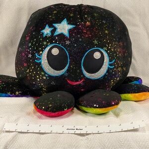 So Cute! EXTRA LARGE! The most adorable stuffie in EUC 🐙